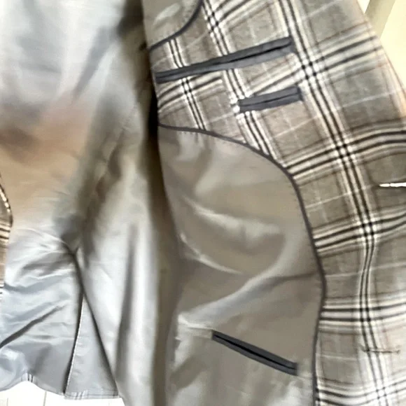 BAR III Slim Fit Sport Coat - Picture 4 of 5